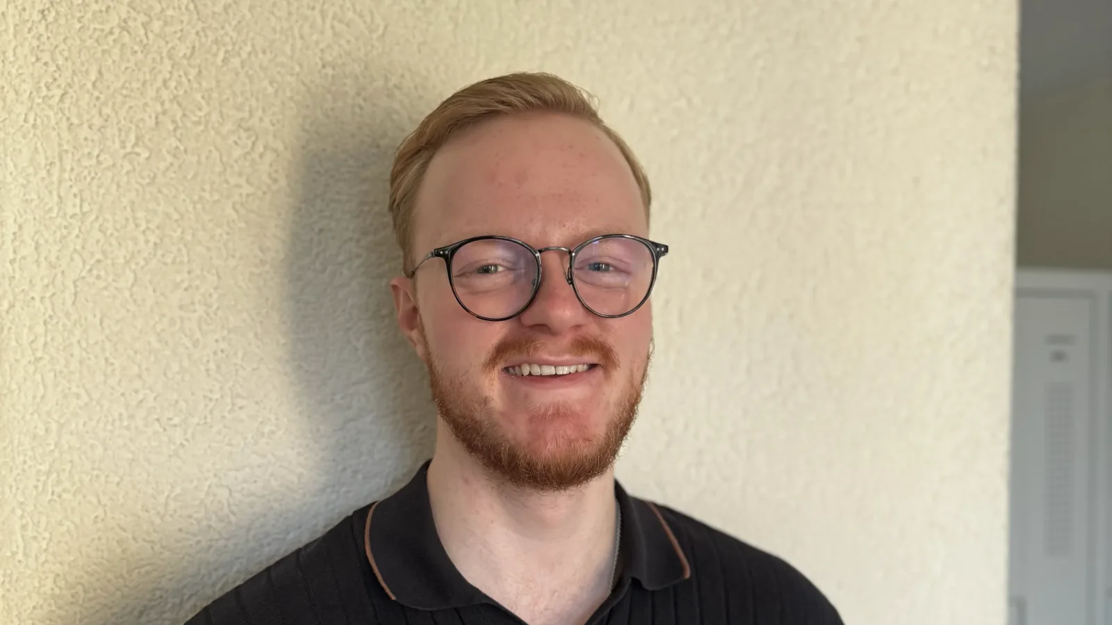 Simon Kröner als strategischer Ansprechpartner für Website-Analyse und Anfragequalität