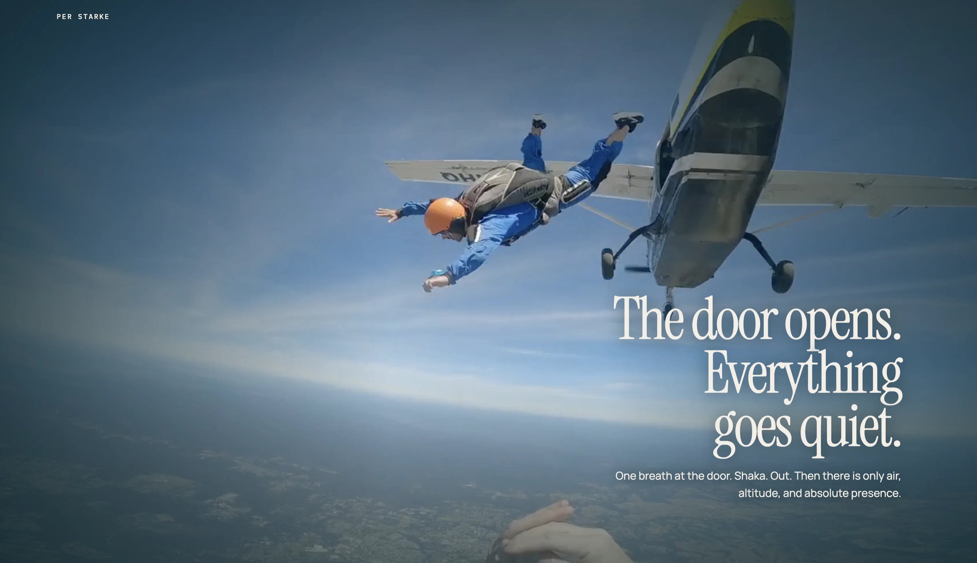 Solo-Skydiving-Sequenz auf der persönlichen Website von Per Starke